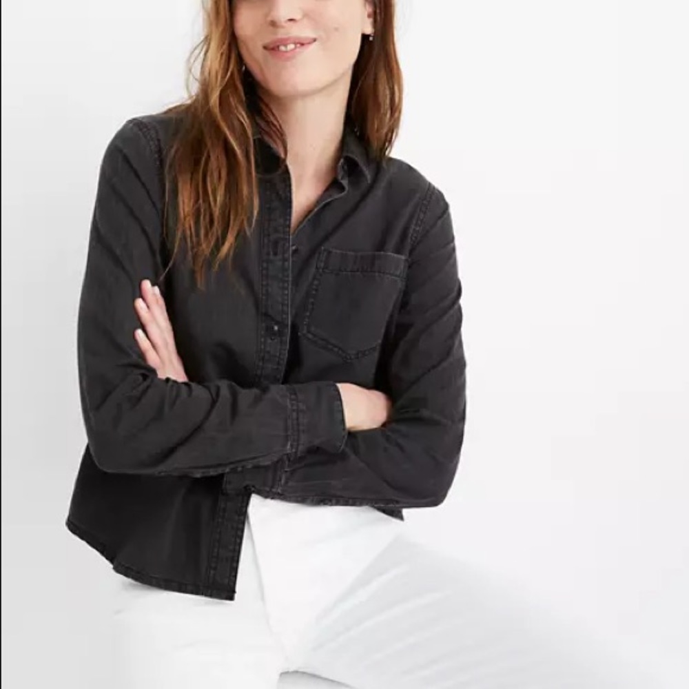 Denim Shrunken Ex-boyfriend Shirt NWT 🖤